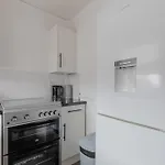 Stylish 1Bd Flat With Shard Views Near Bermondsey