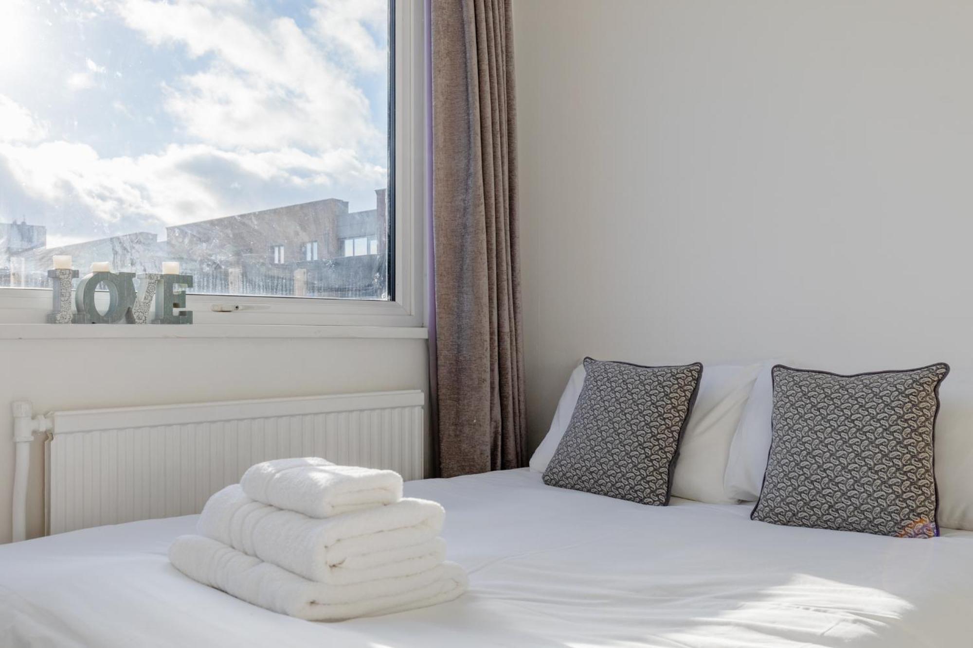 Stylish 1bd Flat With Shard Views Near Bermondsey *